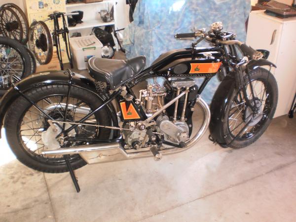 A very fine restoration of a 1927 model just completed in New Zealand.