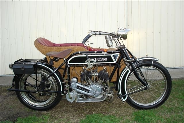Early 1914 New Hudson 770cc side valve V-twin Model "Big Six" with basket sidecar.
